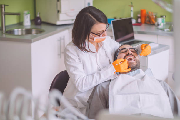 Best Emergency Tooth Extraction in Stony Point, MI