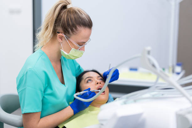 Best Emergency Tooth Extraction in Stony Point, MI